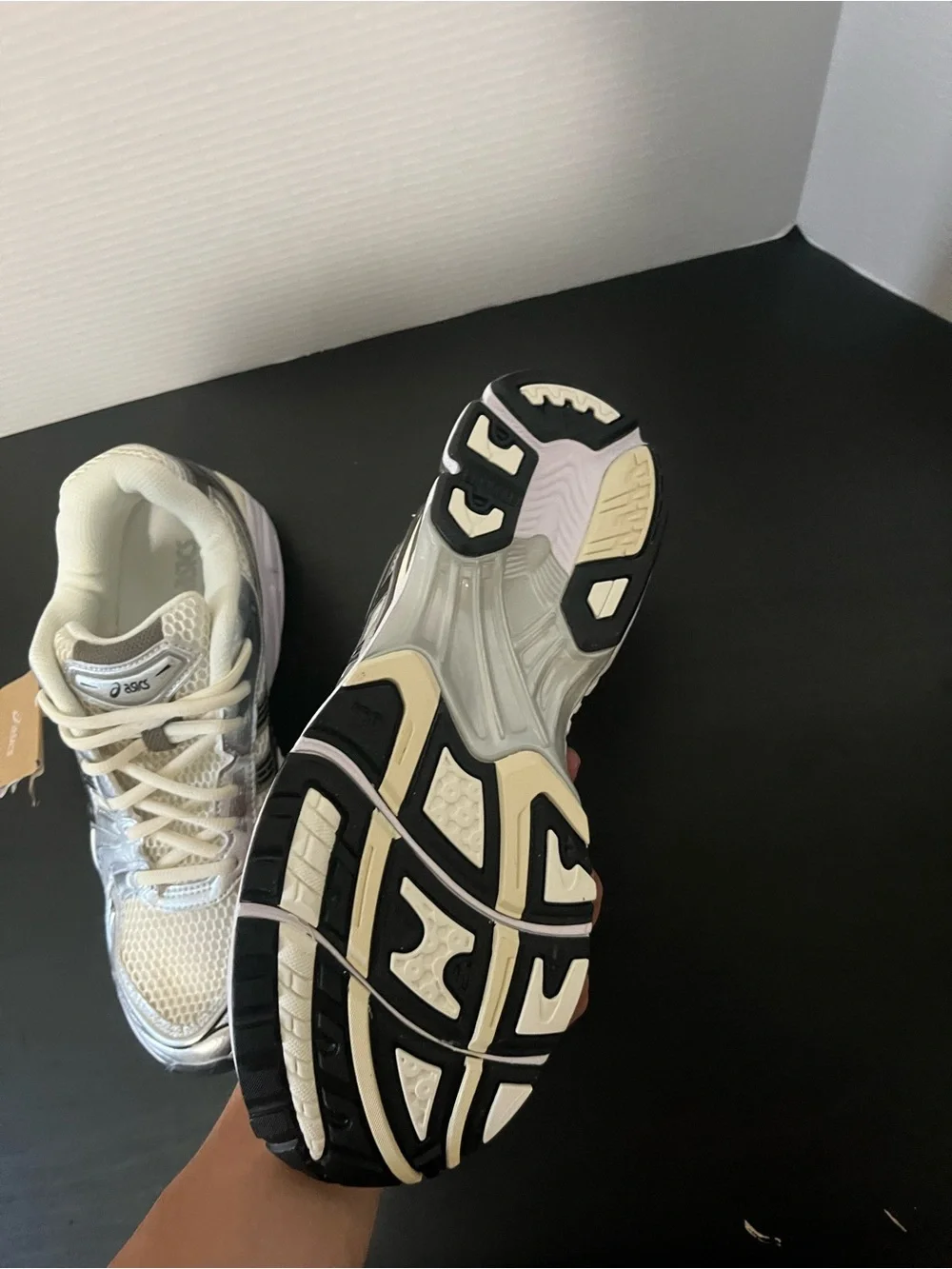 ASICS men Silver and Cream Athletic Running Shoes